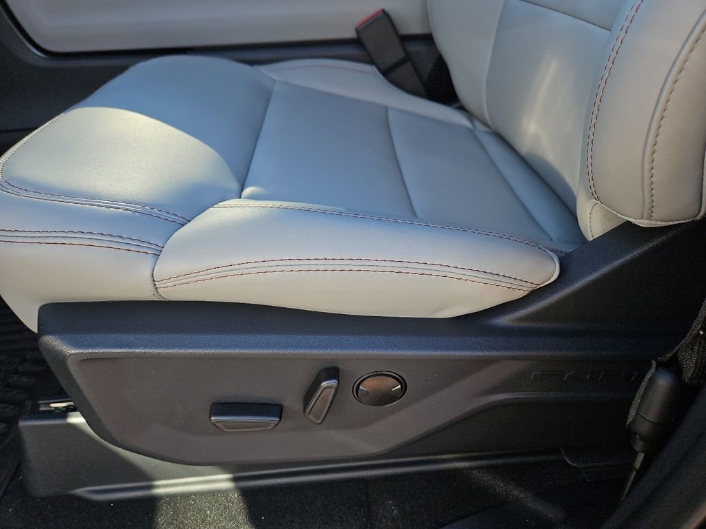 New 2025 Ford Expedition Max Active image 23