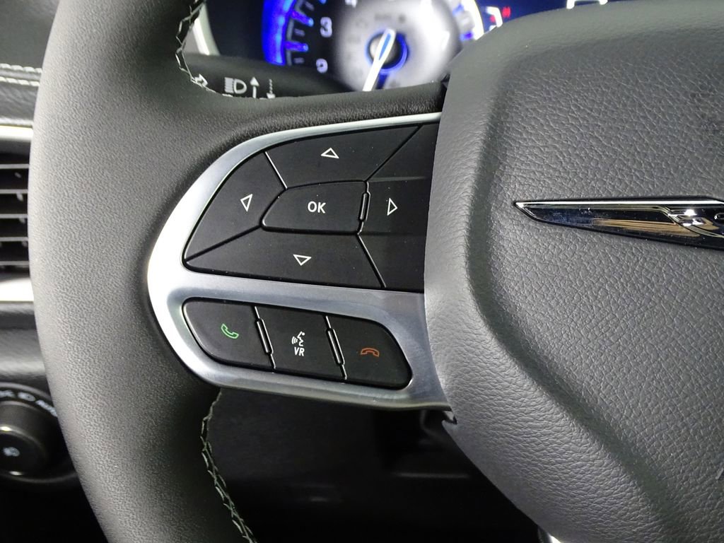 New 2026 Chrysler Pacifica Select image 27