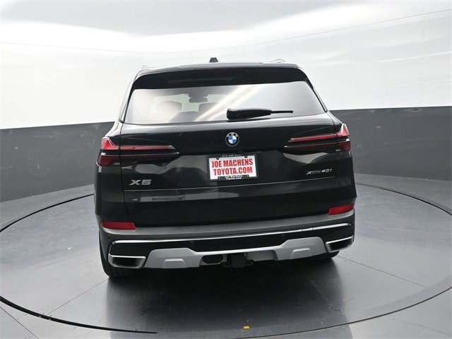 Used 2024 BMW X5 xDrive40i w/ Premium Package image 6