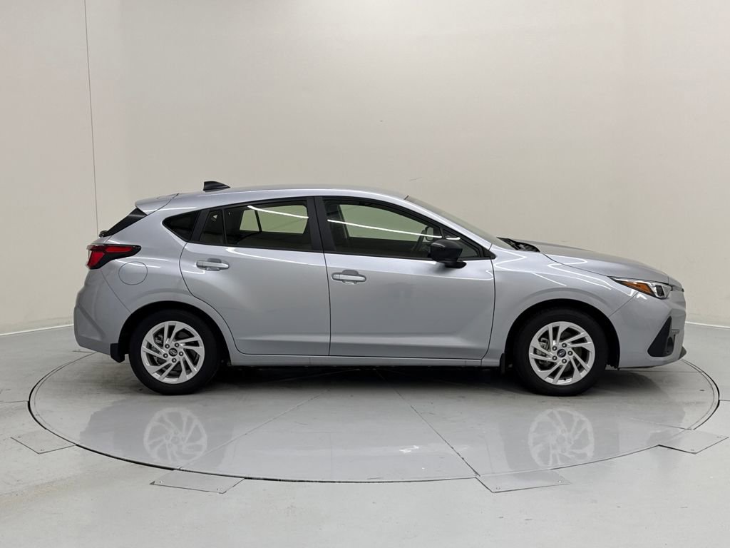 Certified 2025 Subaru Impreza 2.0i image 7