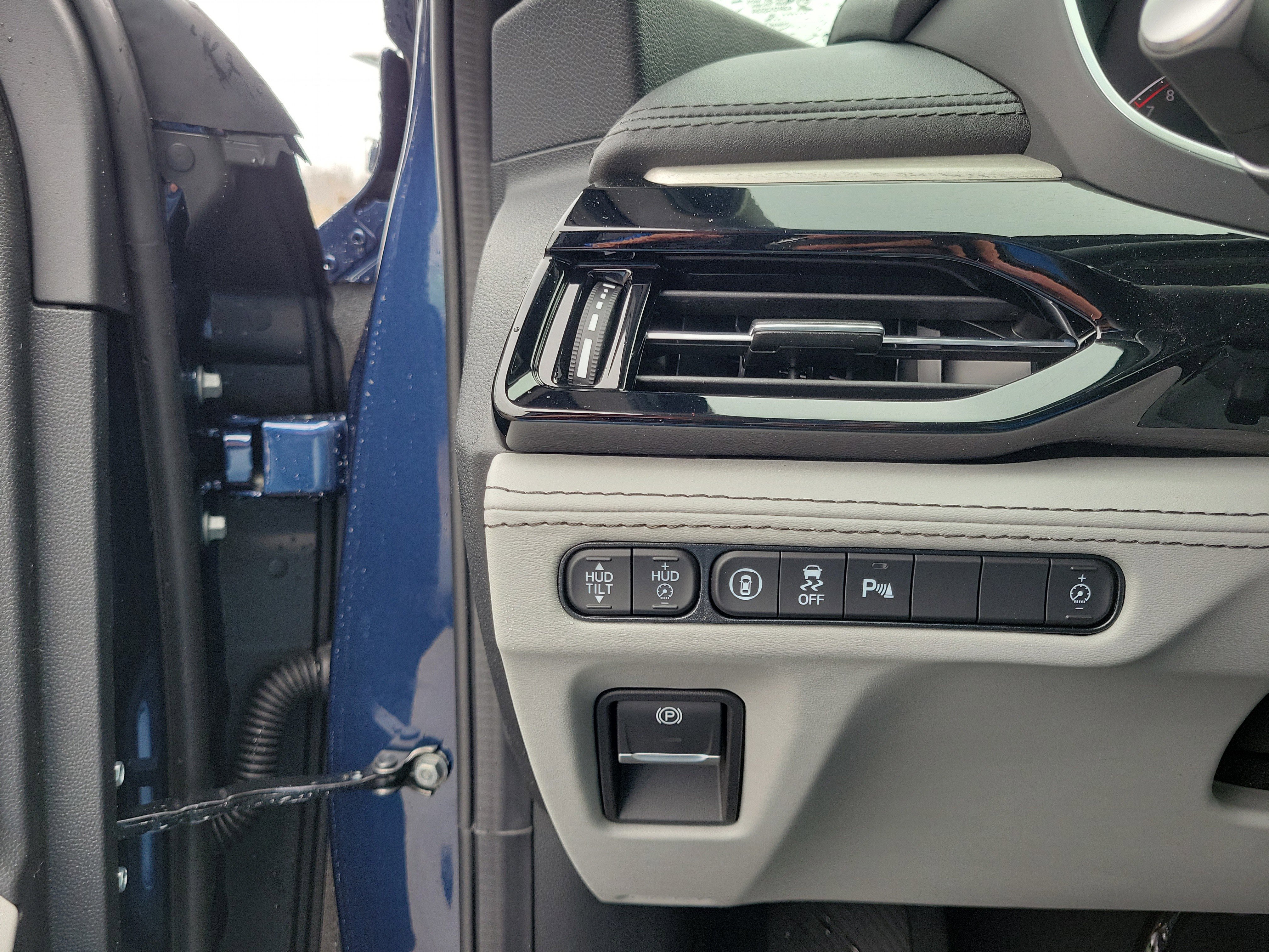 New 2026 Acura MDX SH-AWD w/ Advance Package image 21