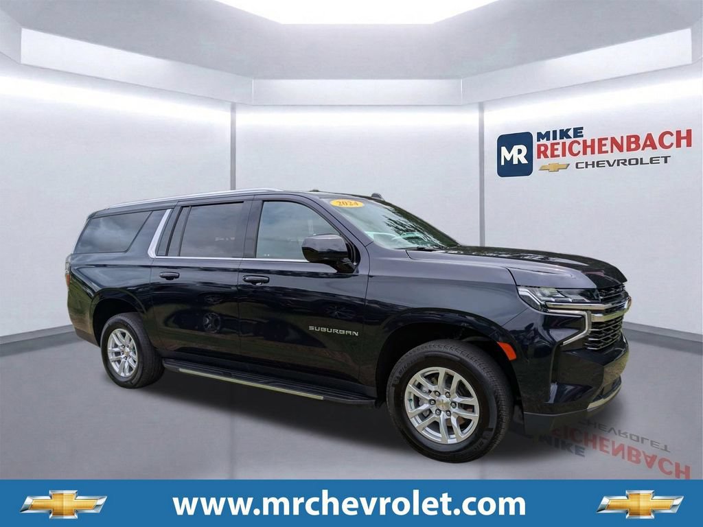 Used 2024 Chevrolet Suburban LT