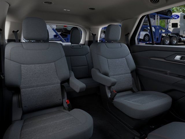 New 2027 Ford Explorer Active RWD image 11