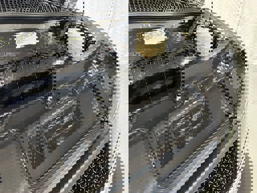 Used 2025 Chevrolet Express 3500 LT w/ LT Preferred Equipment Group image 56