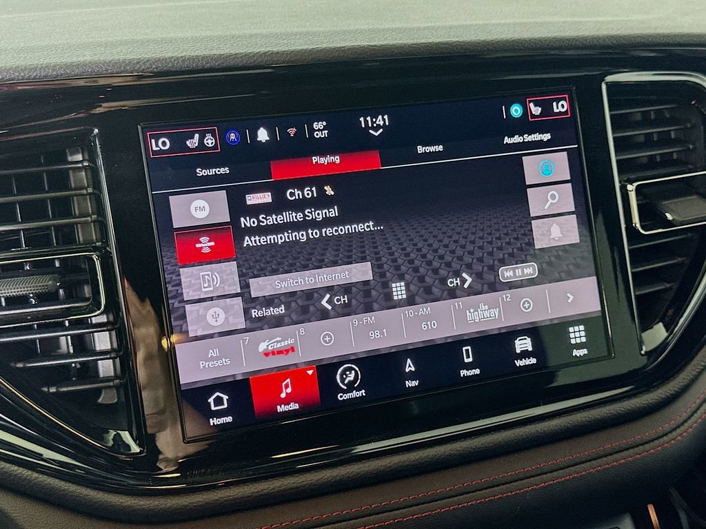 Used 2024 Dodge Durango GT image 31