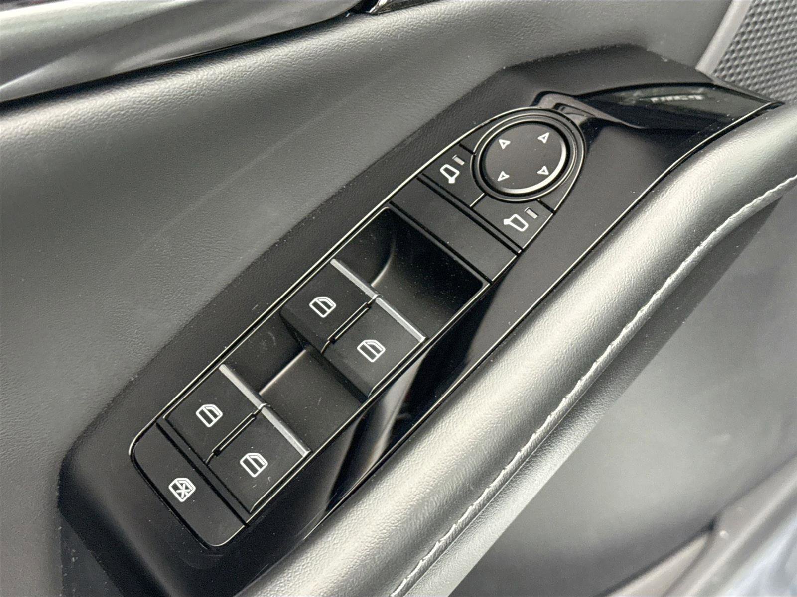 New 2026 MAZDA CX-30 2.5 Turbo w/ Premium Plus Pkg image 28