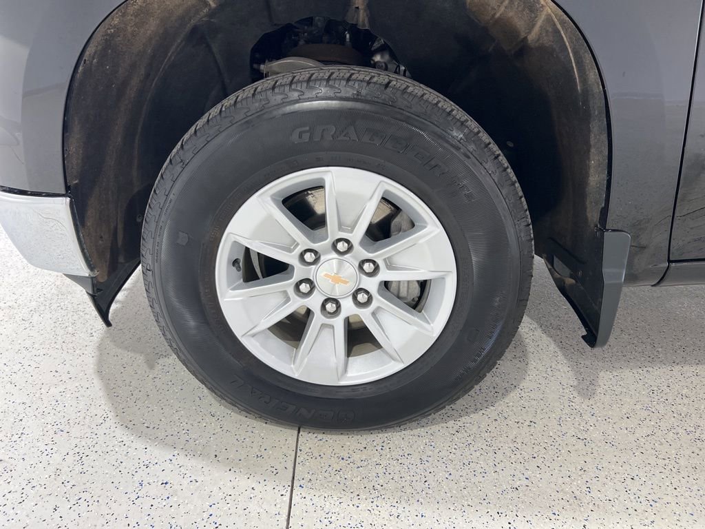 Used 2025 Chevrolet Silverado 1500 LT image 29