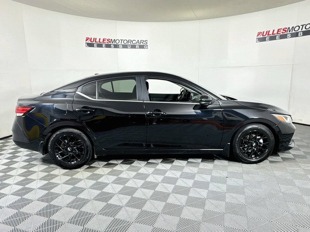 Used 2020 Nissan Sentra SV FWD image 8