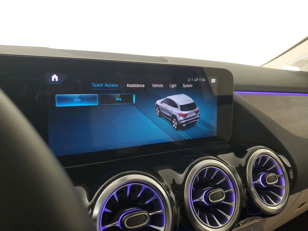 Used 2023 Mercedes-Benz GLA 250 image 27