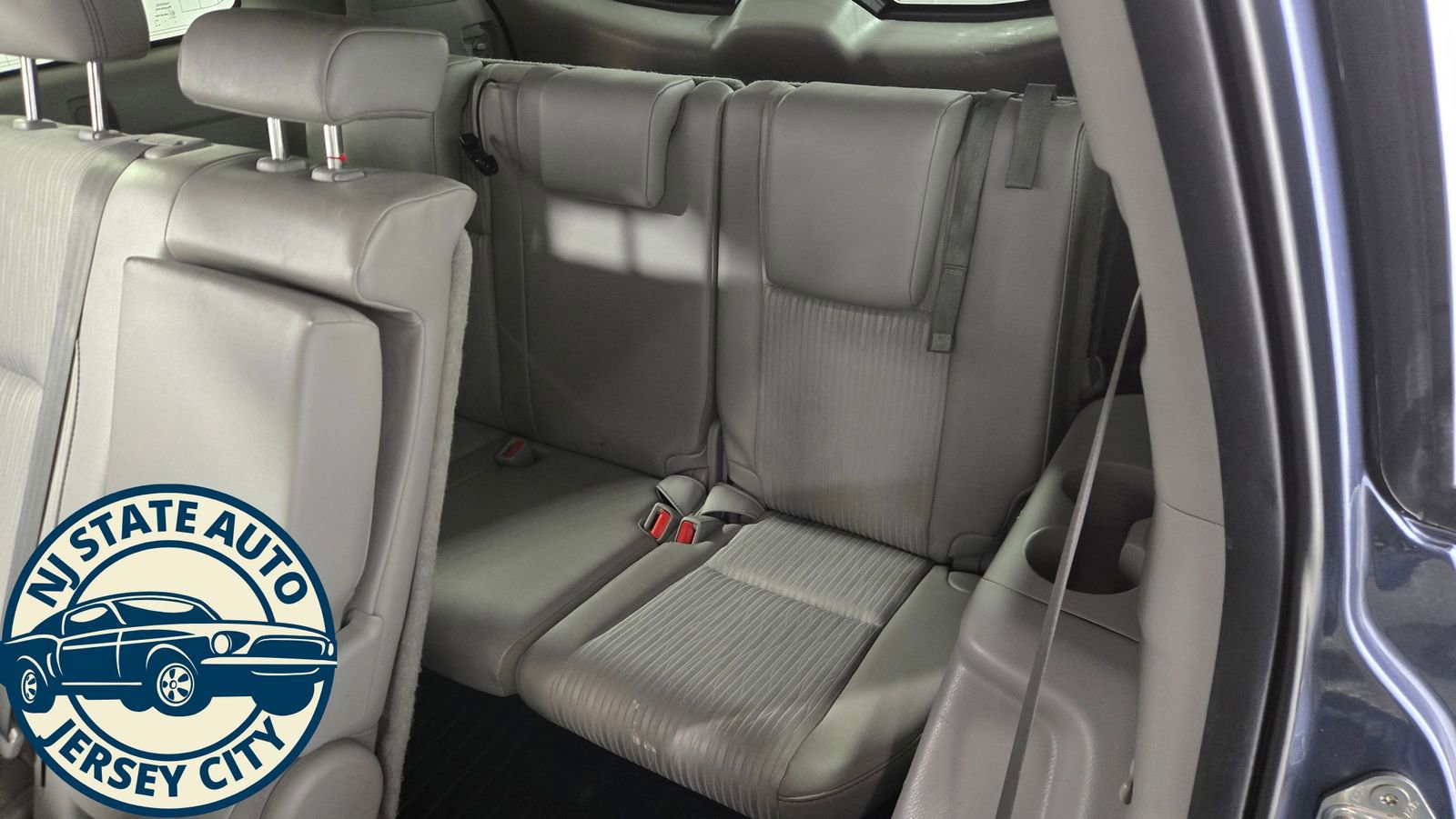 Used 2019 Toyota Highlander Plus AWD/4WD image 25
