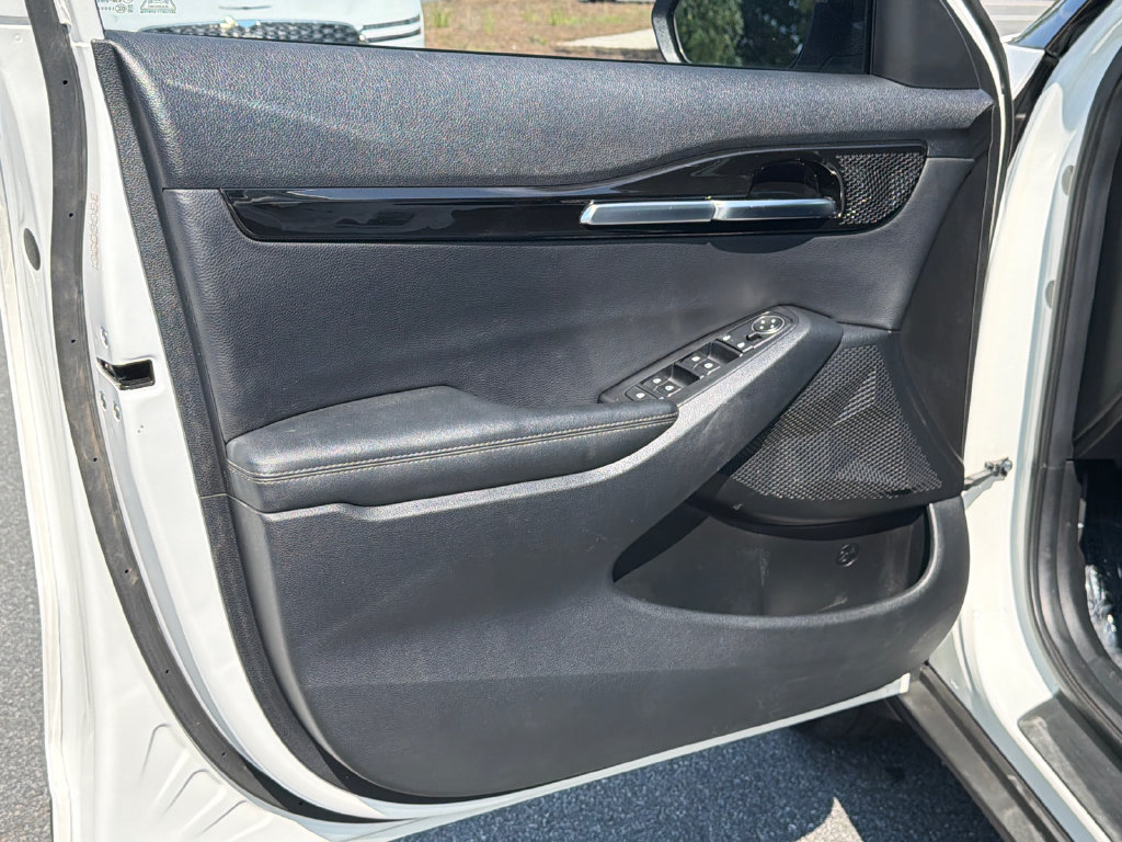 Used 2024 Kia Seltos S FWD image 12