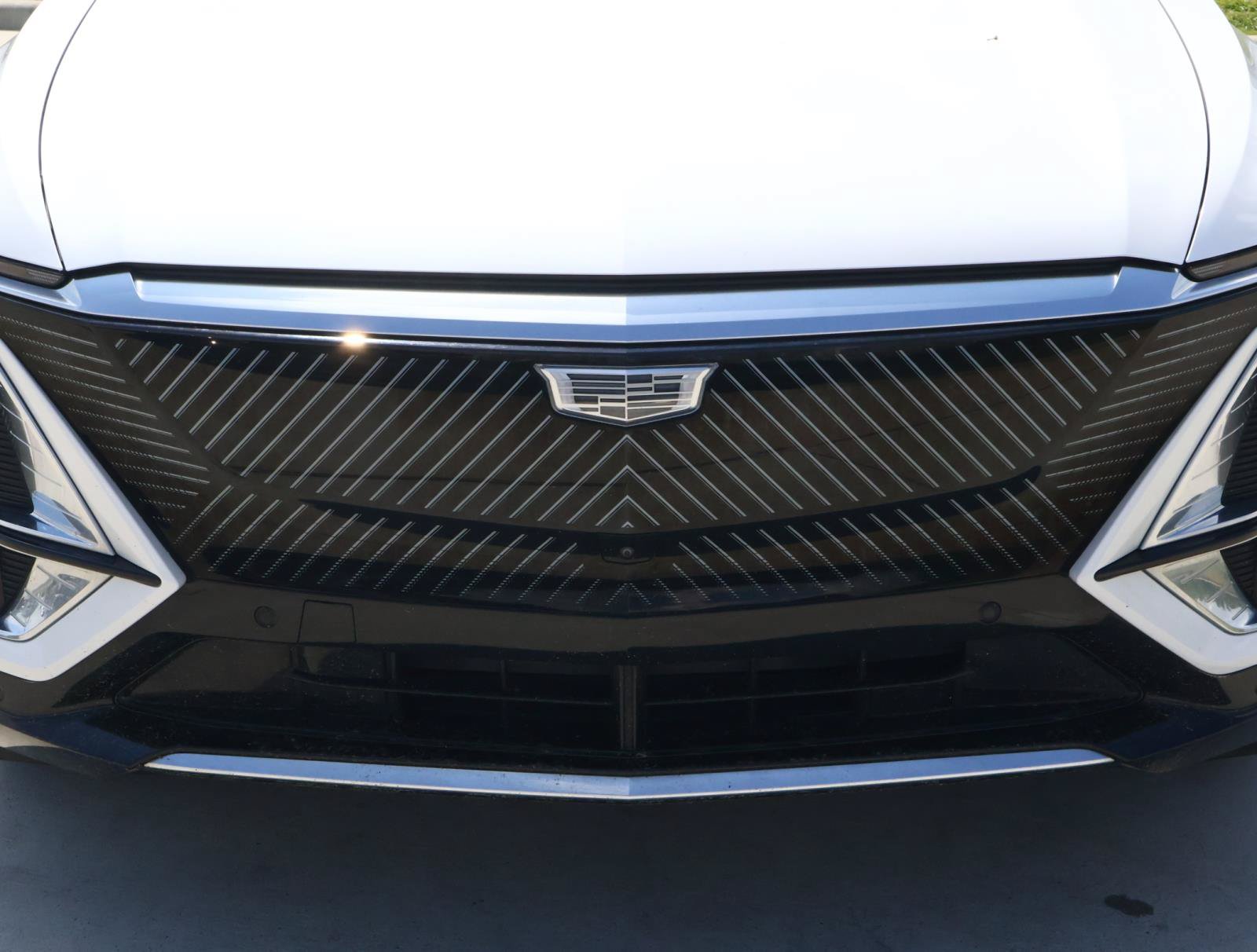 Used 2024 Cadillac Lyriq Luxury RWD image 8