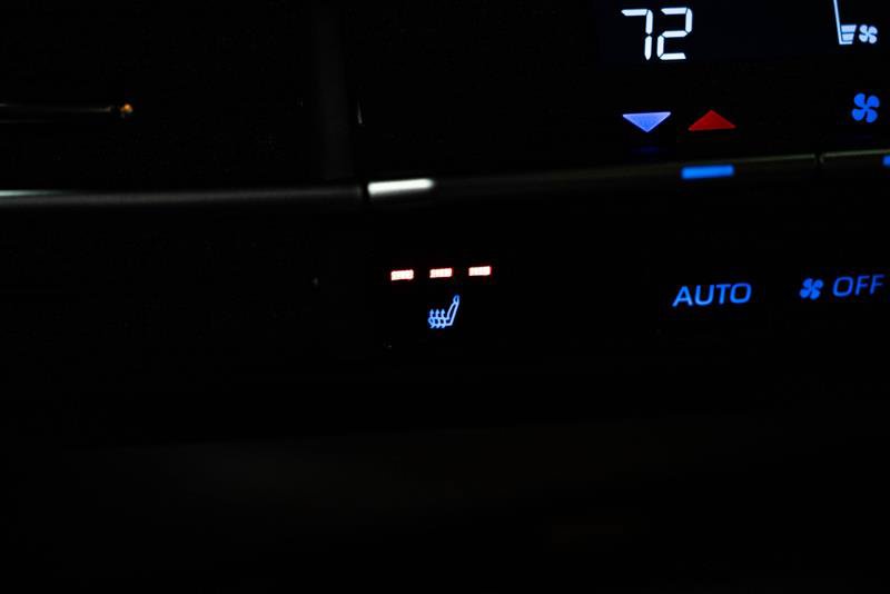 Used 2024 Toyota Sienna XSE w/ XSE Plus Package FWD image 22
