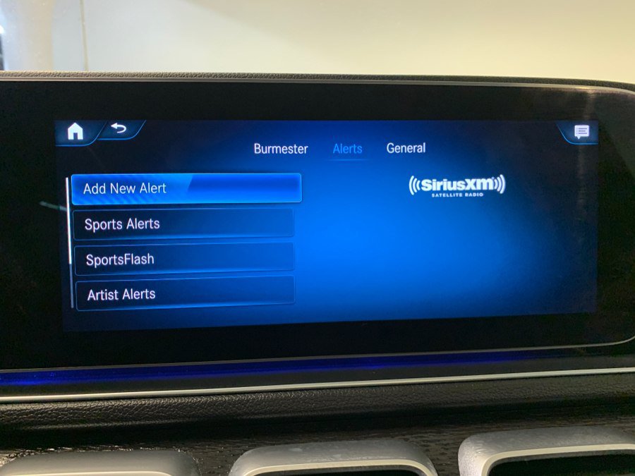 Used 2022 Mercedes-Benz GLE 350 4MATIC w/ Premium Package image 32