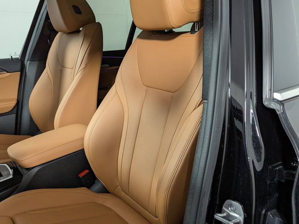 Certified 2022 BMW X3 xDrive30i w/ Premium Package 2 (ZPA) image 18