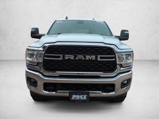 Used 2024 RAM 3500 Big Horn video 2