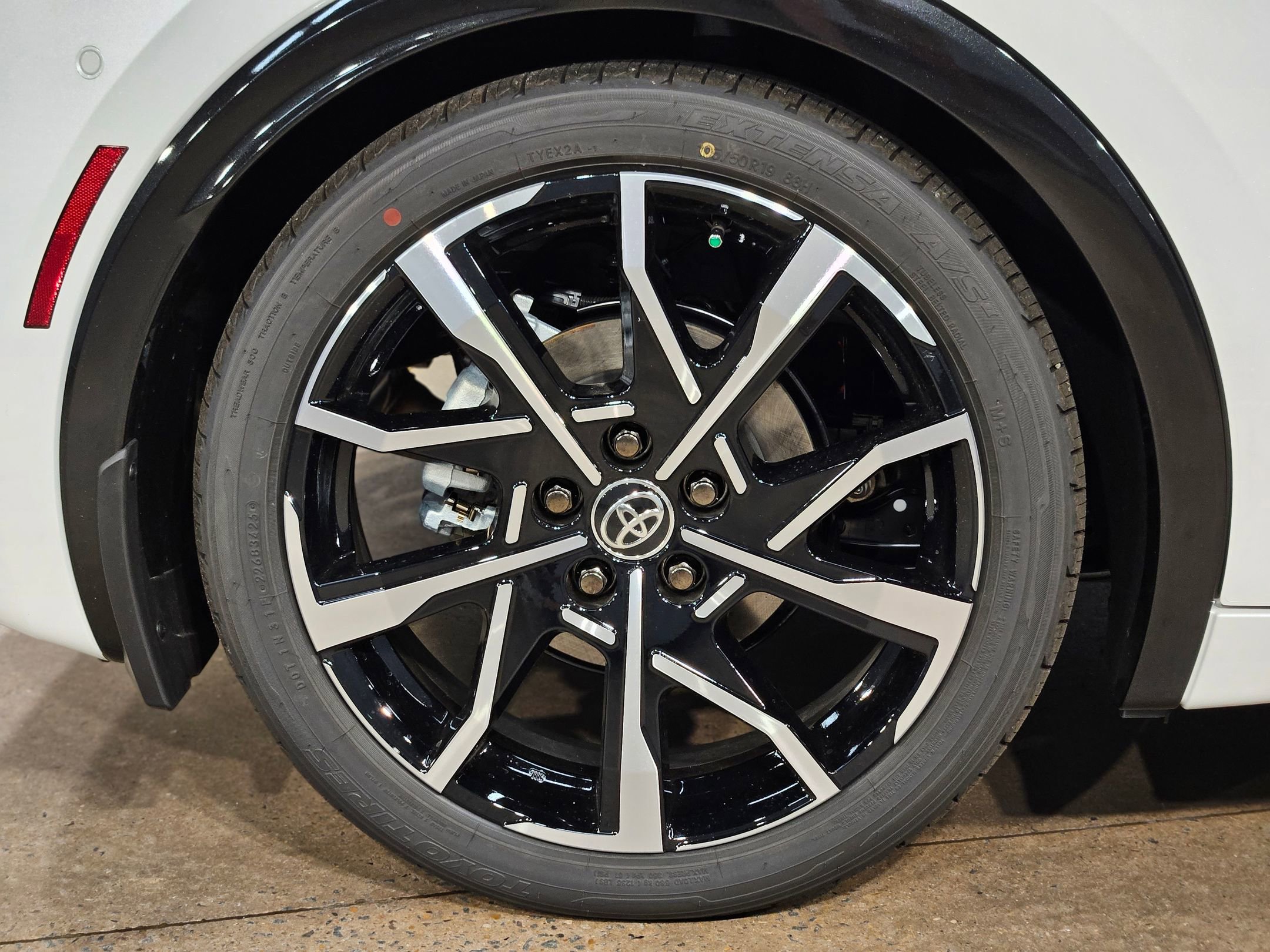 New 2026 Toyota Prius Plug-In Hybrid image 22