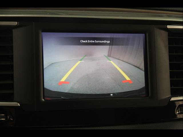 Used 2024 Chrysler Voyager LX image 13