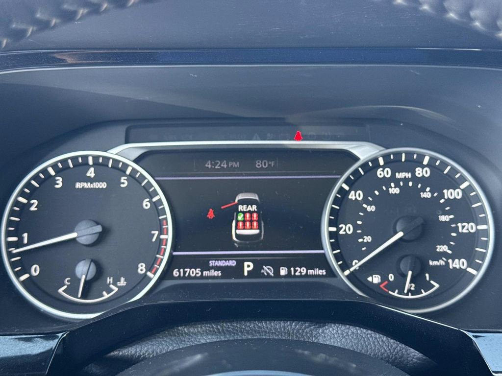 Certified 2024 Nissan Pathfinder SV FWD image 30