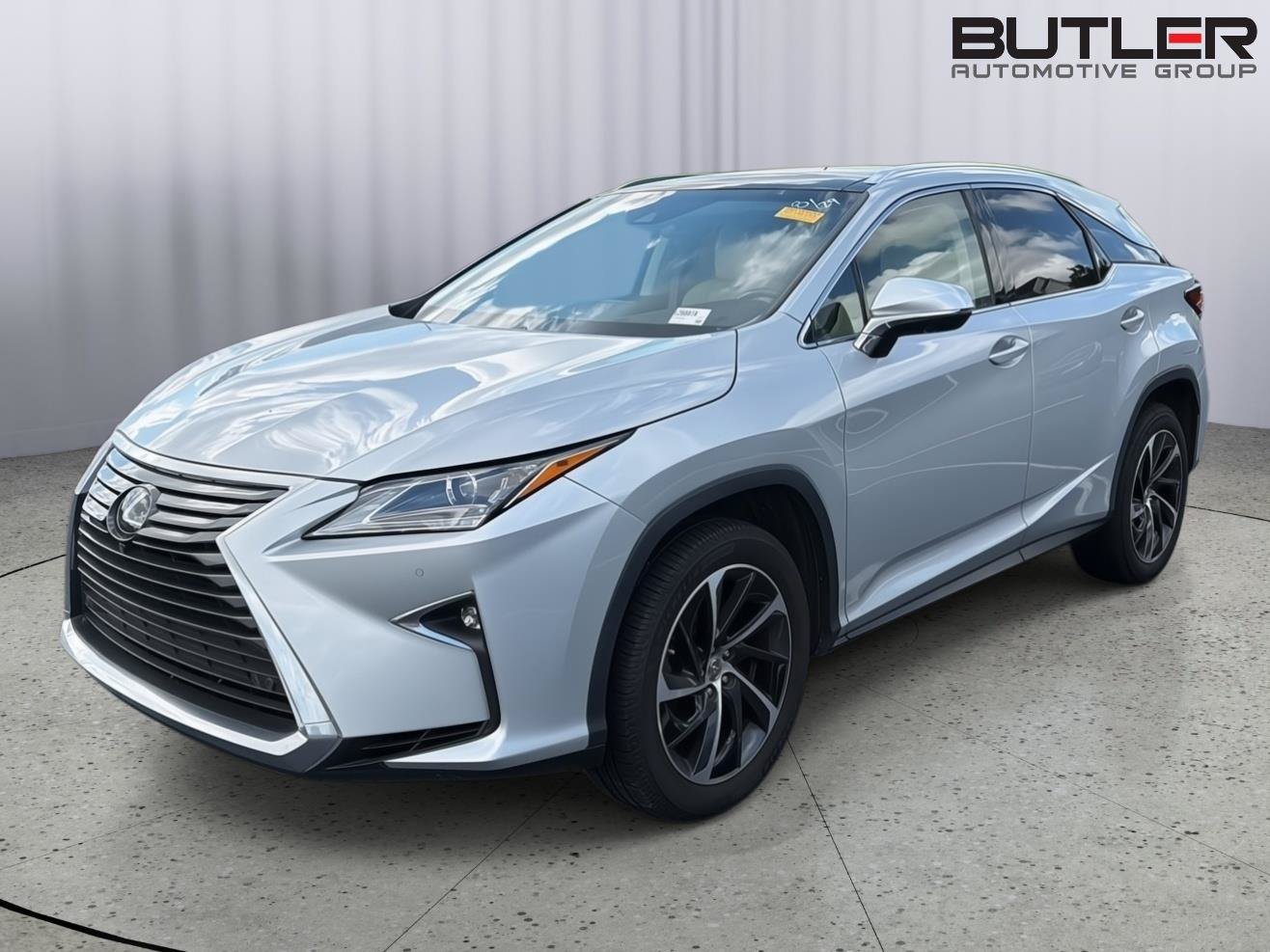 Used 2016 Lexus RX 350 FWD w/ Luxury Package image 2