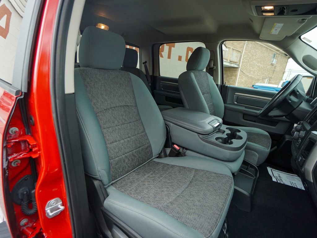 Used 2019 RAM 1500 Big Horn image 31
