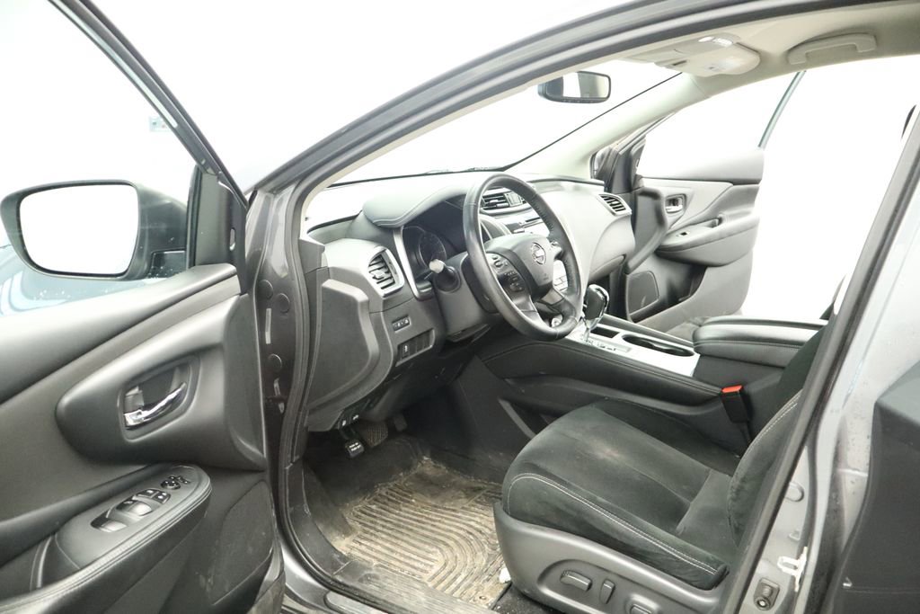 Used 2019 Nissan Murano SV AWD/4WD image 32