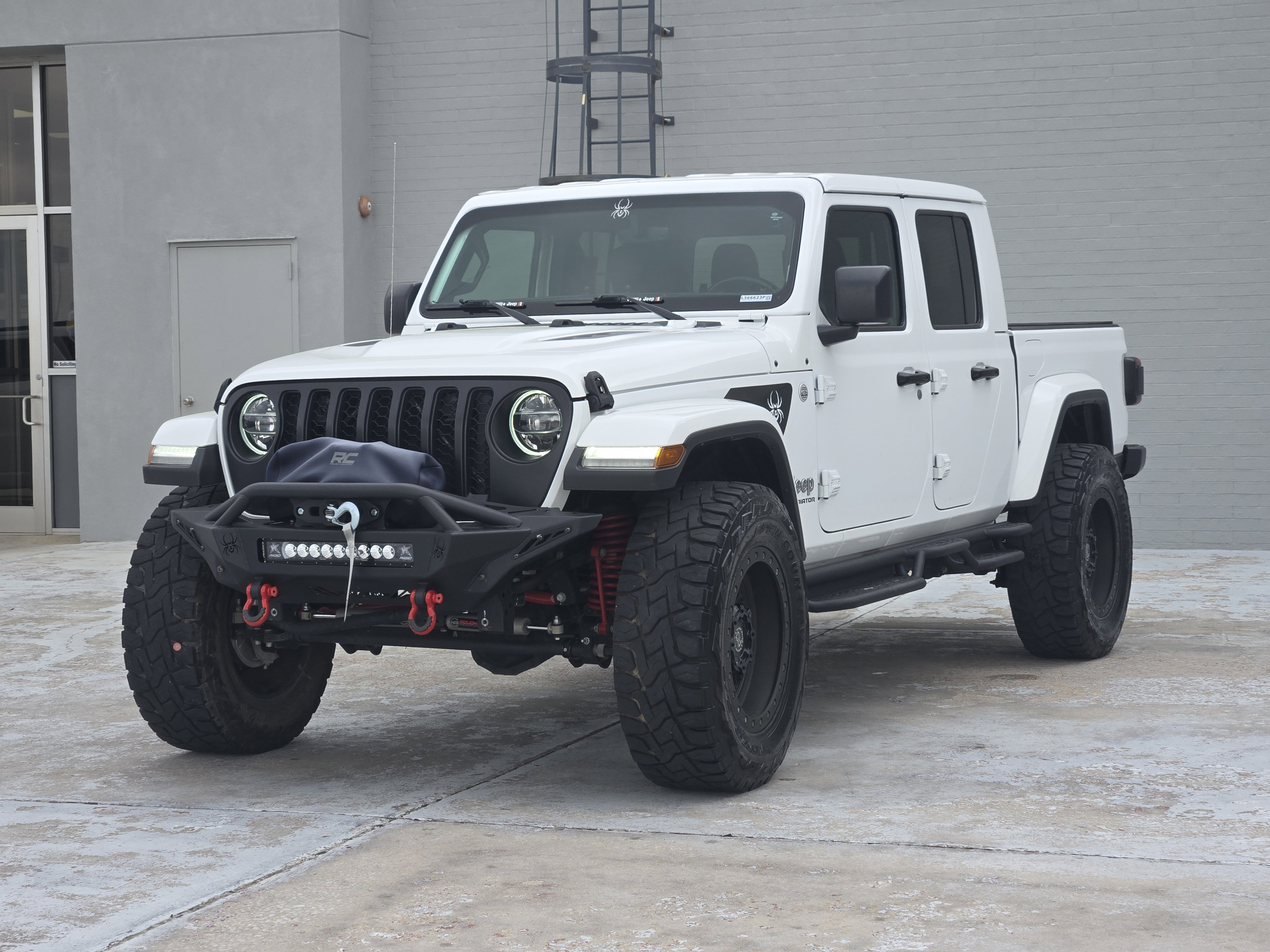 Used 2021 Jeep Gladiator Overland w/ Popular Equipment Package image 4