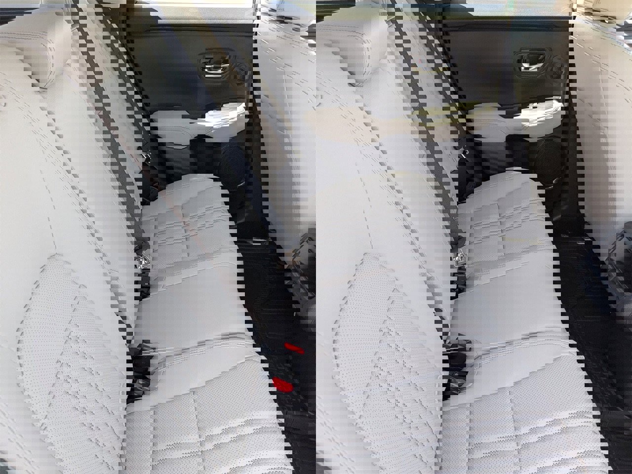 New 2026 Honda HR-V EX-L image 9