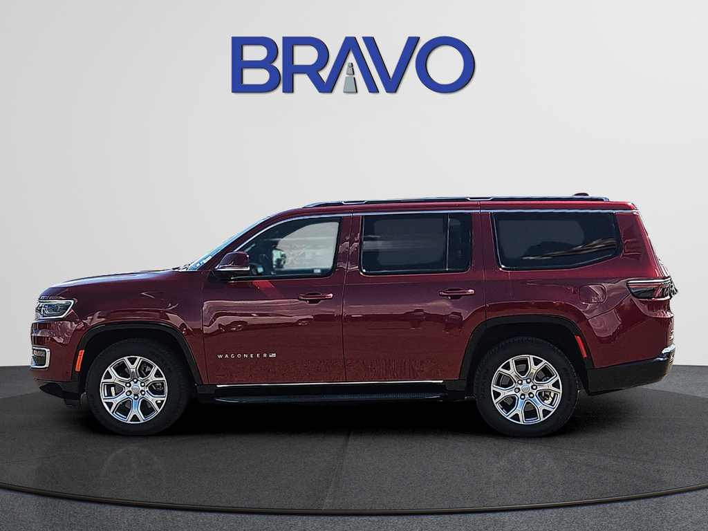 Used 2022 Jeep Wagoneer Series I w/ Premium Group I AWD/4WD image 2