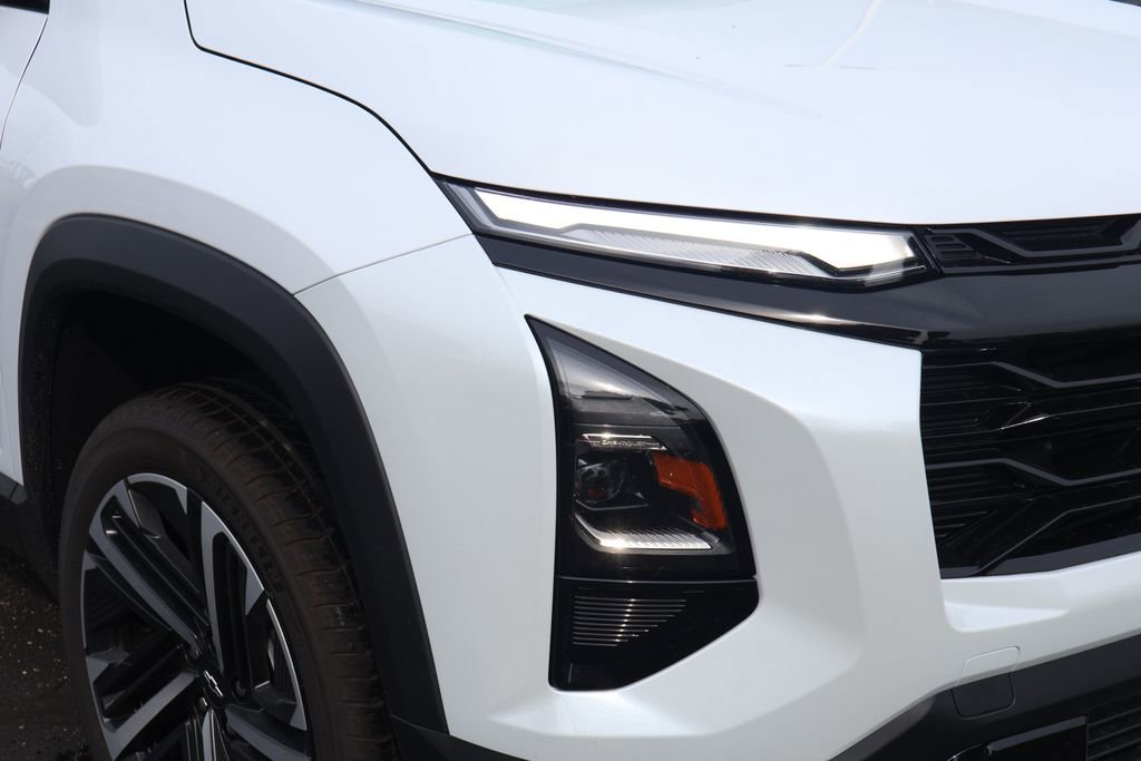New 2026 Chevrolet Equinox RS w/ Convenience Package III image 4