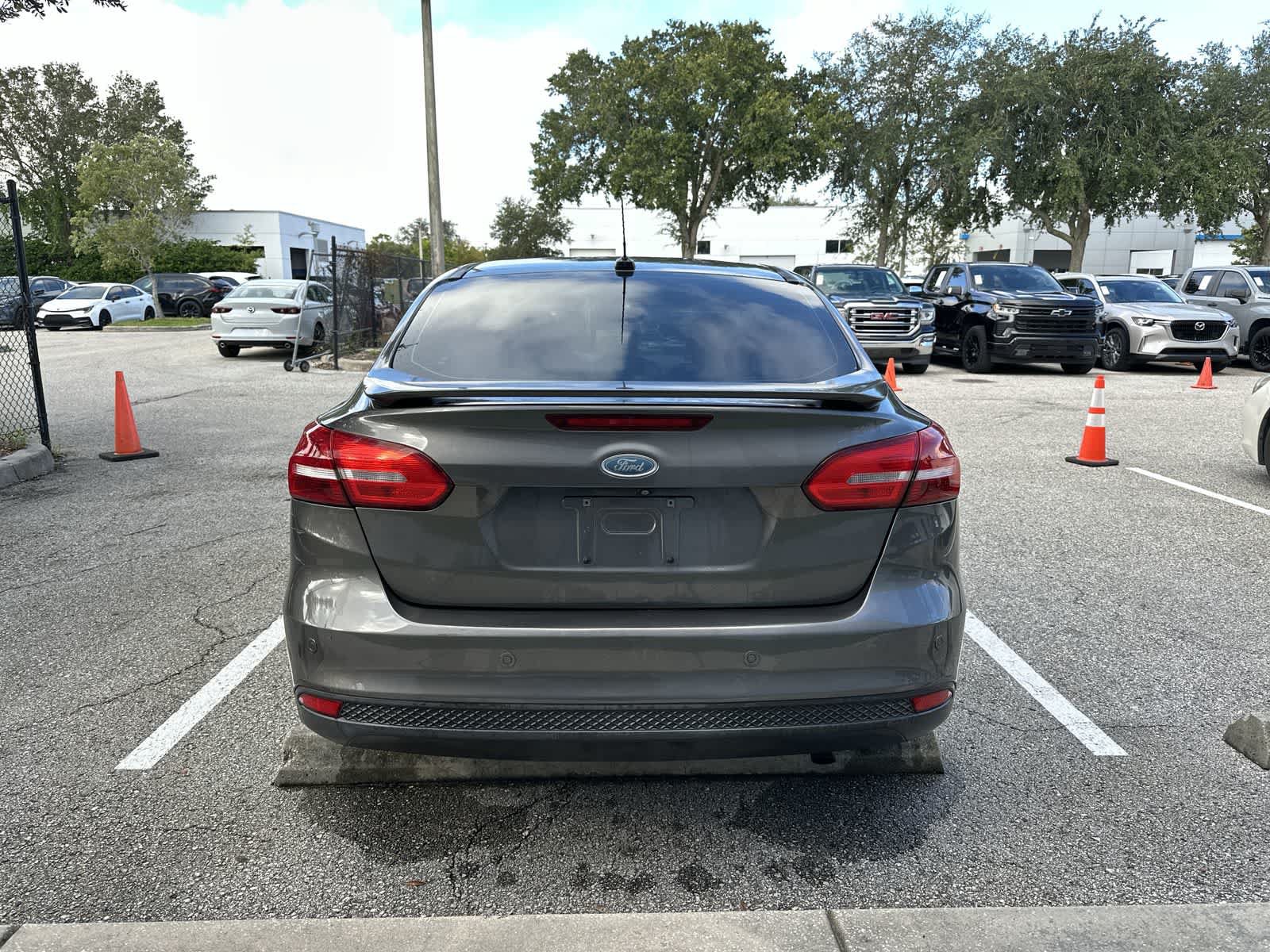 Used 2015 Ford Focus Titanium FWD image 7