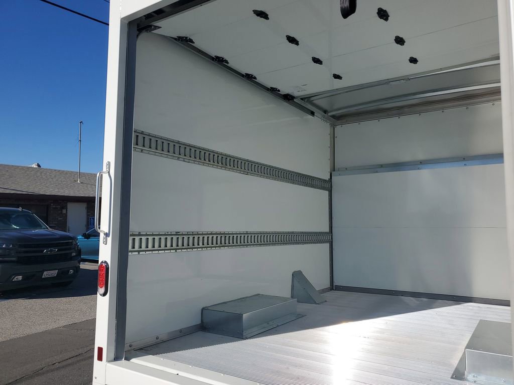 New 2025 Chevrolet Express 3500 w/ Power Convenience Package image 29