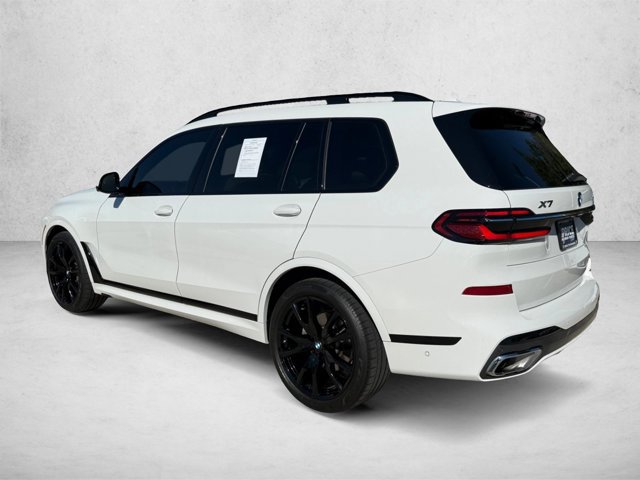 Certified 2025 BMW X7 xDrive40i w/ M Sport Package AWD/4WD image 8