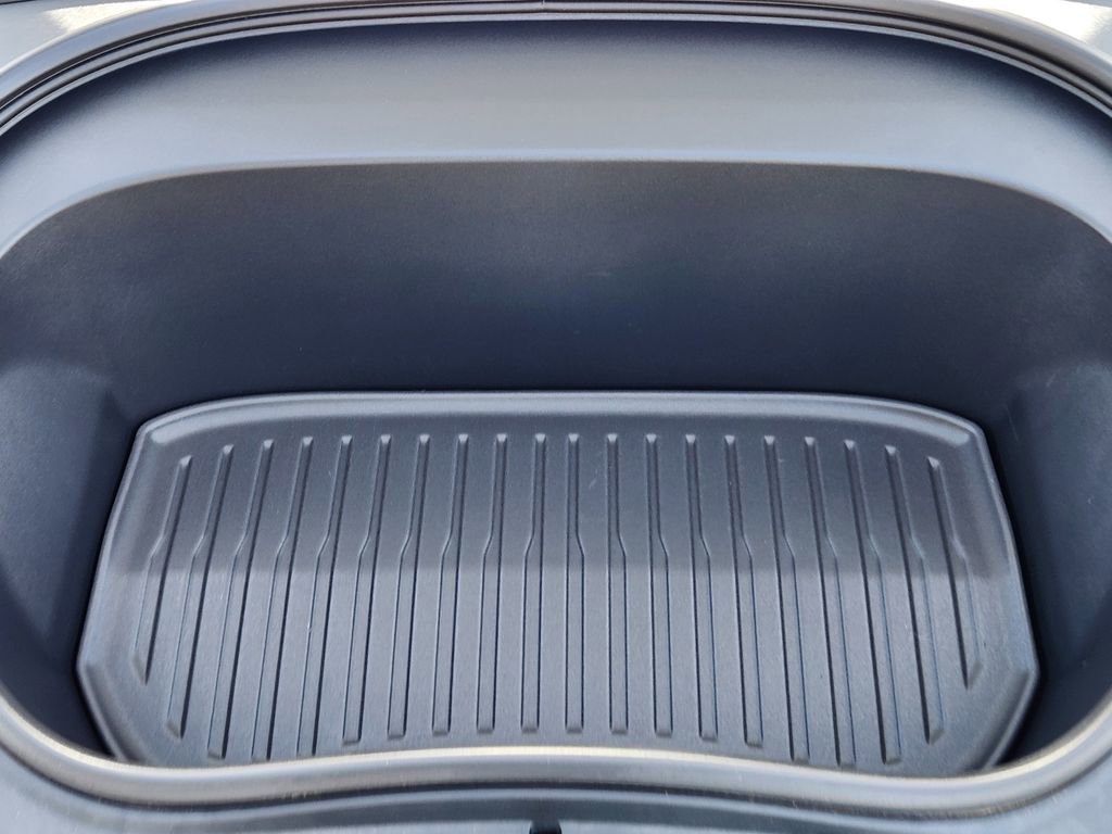 Used 2025 Tesla Model 3 Long Range image 16