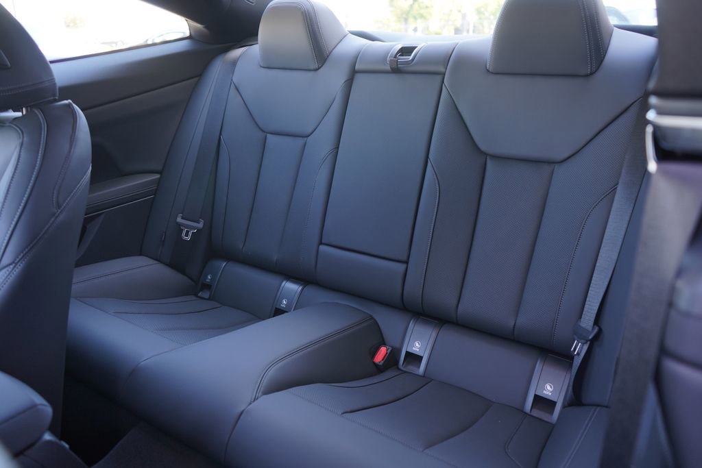 Used 2025 BMW 430i Coupe w/ Convenience Package image 12