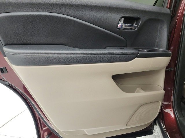 Used 2021 Honda Pilot Elite image 9