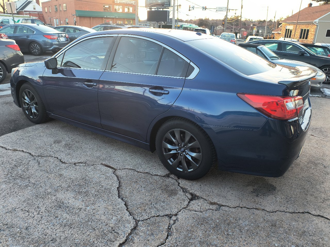 Used 2015 Subaru Legacy 2.5i Premium image 11