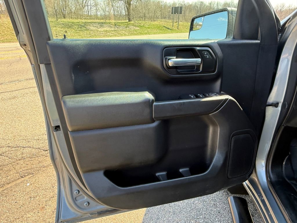 Certified 2020 Chevrolet Silverado 1500 Custom Trail Boss w/ Custom Convenience Package AWD/4WD image 15