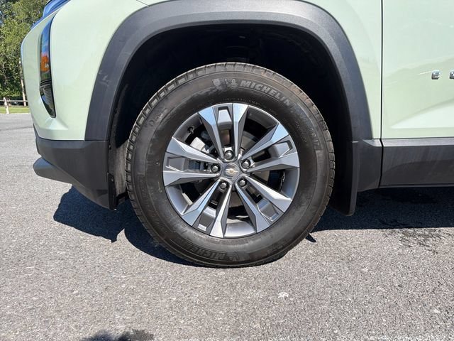 Used 2026 Chevrolet Equinox LT w/ Convenience Package II AWD/4WD image 12
