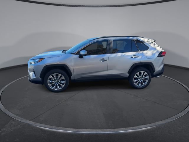Used 2023 Toyota RAV4 XLE Premium image 9