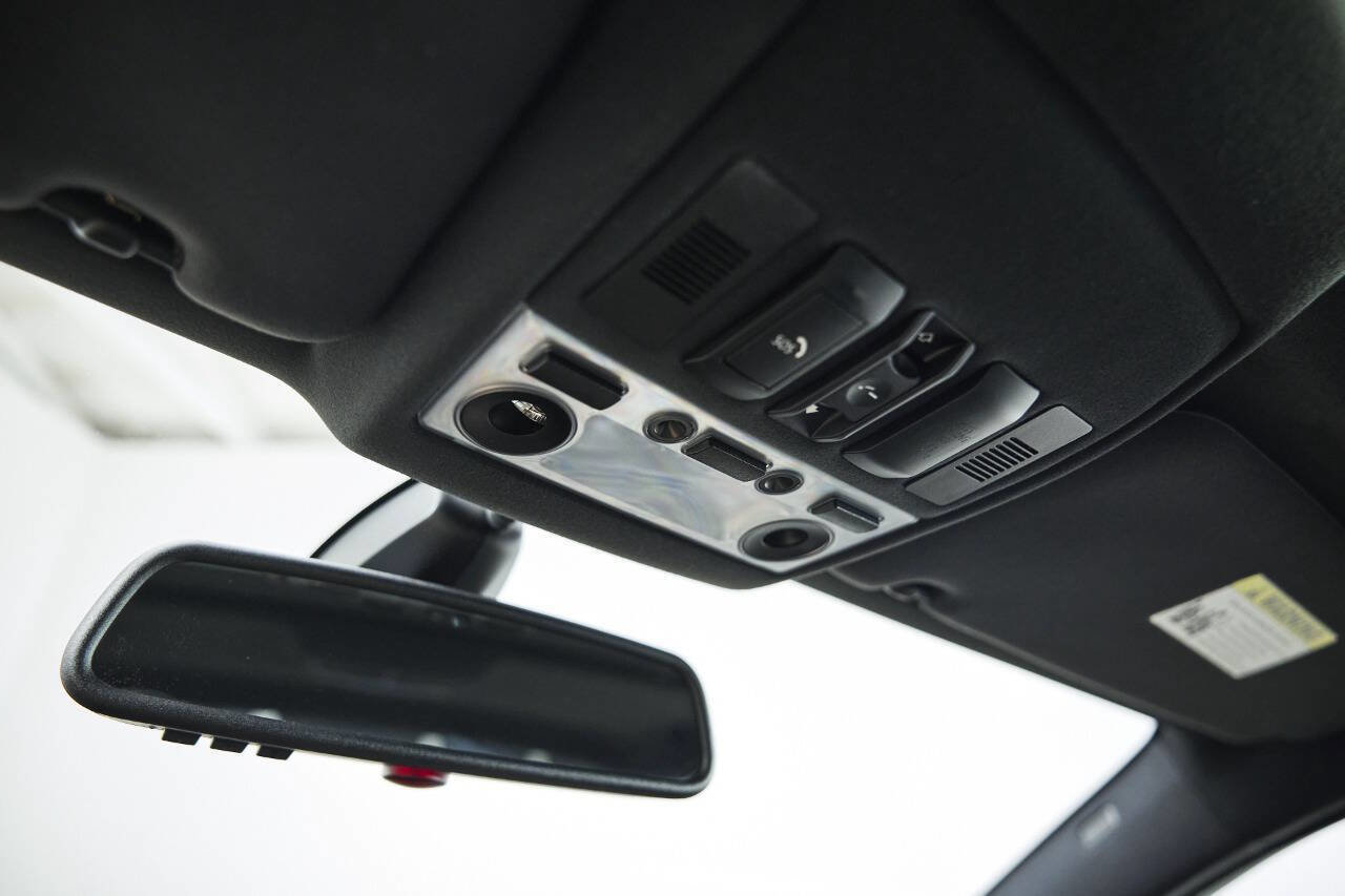 Used 2008 BMW M5 image 96