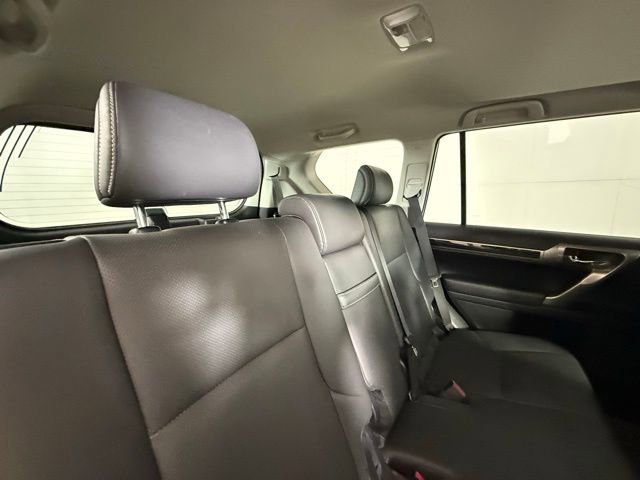 Used 2015 Lexus GX 460 AWD/4WD image 25