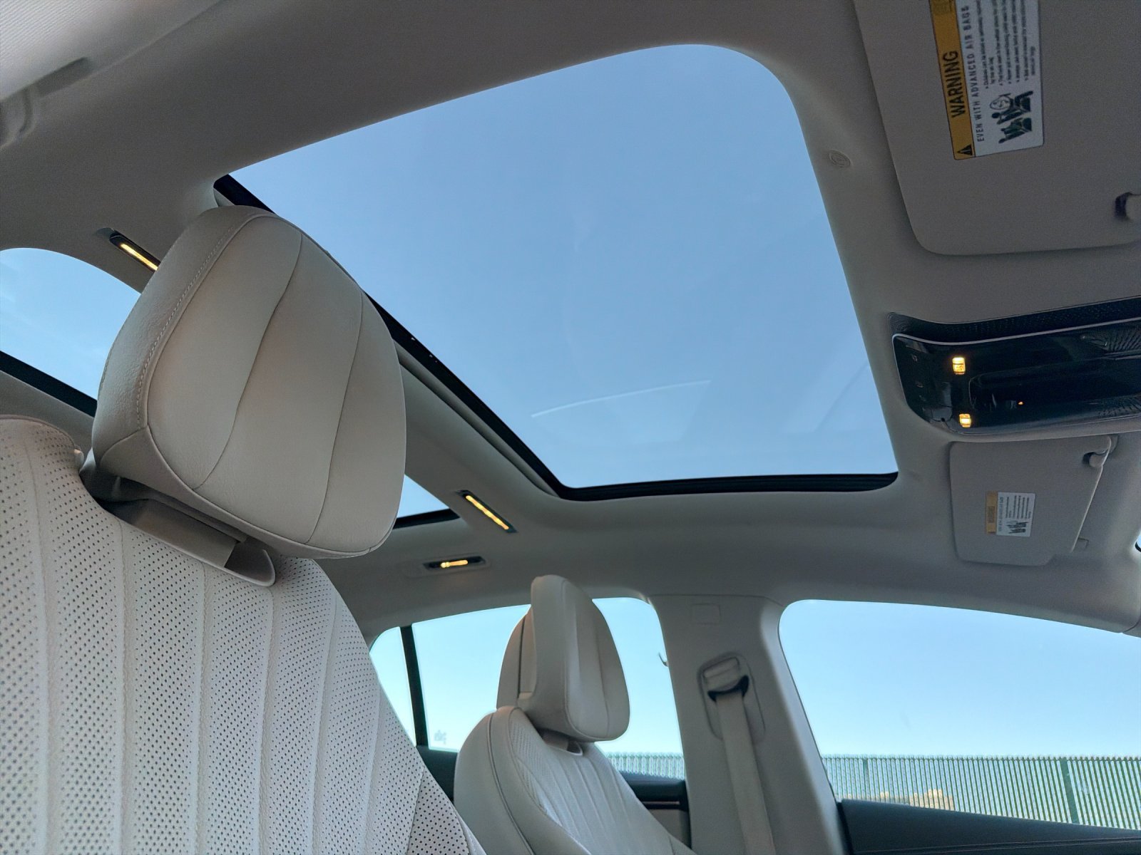 Used 2022 Mercedes-Benz EQS 450+ Sedan image 15