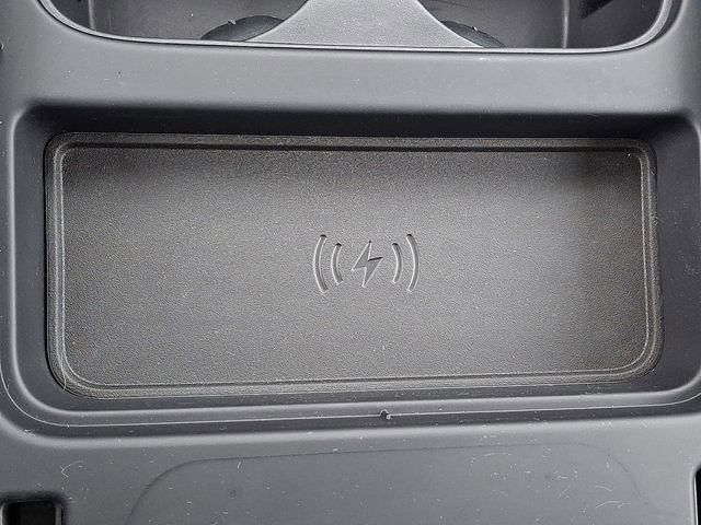 Used 2024 Land Rover Defender 90 X-Dynamic SE AWD/4WD image 26