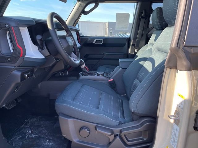 New 2026 Ford Bronco Heritage Edition image 9