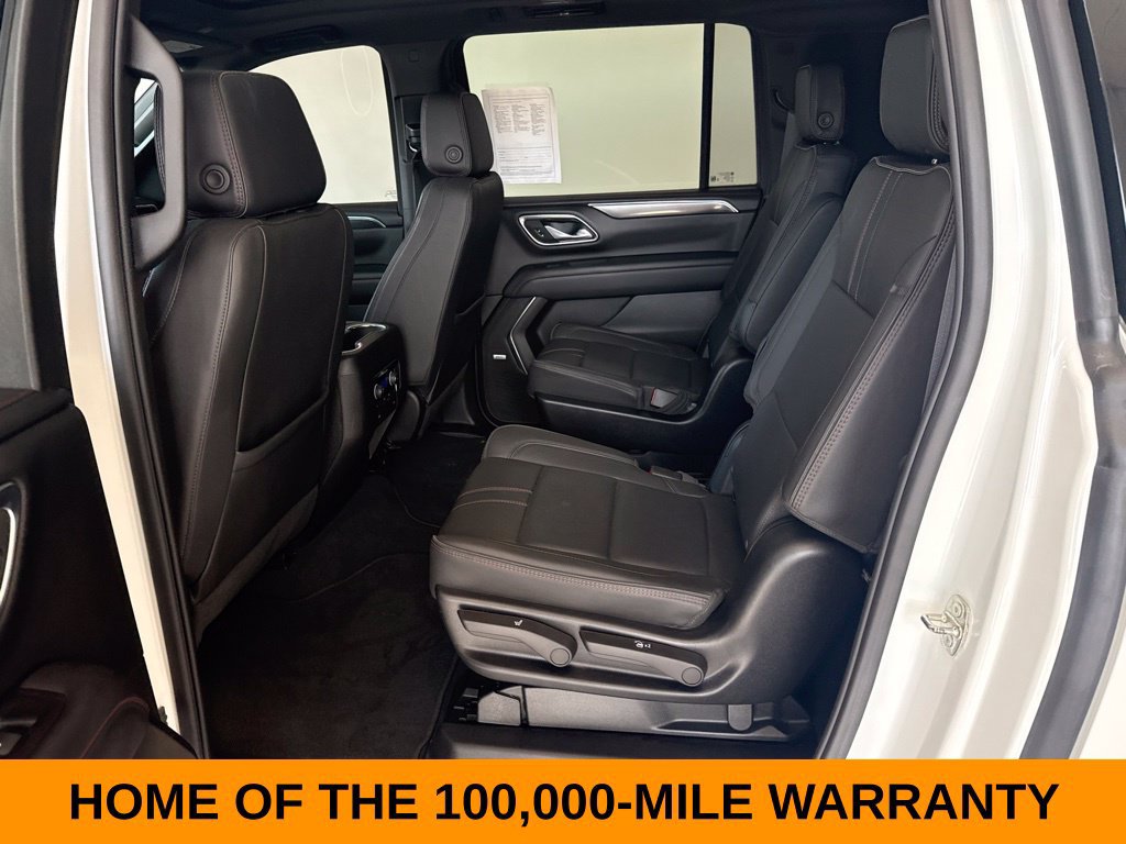 Used 2024 Chevrolet Suburban RST w/ Luxury Package AWD/4WD image 18