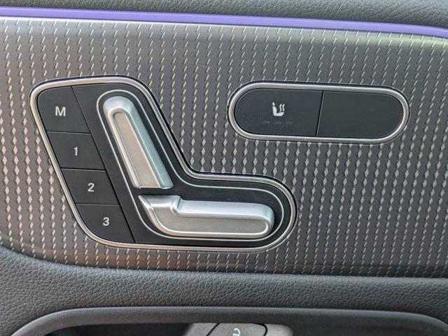 Used 2021 Mercedes-Benz GLA 250 4MATIC image 18