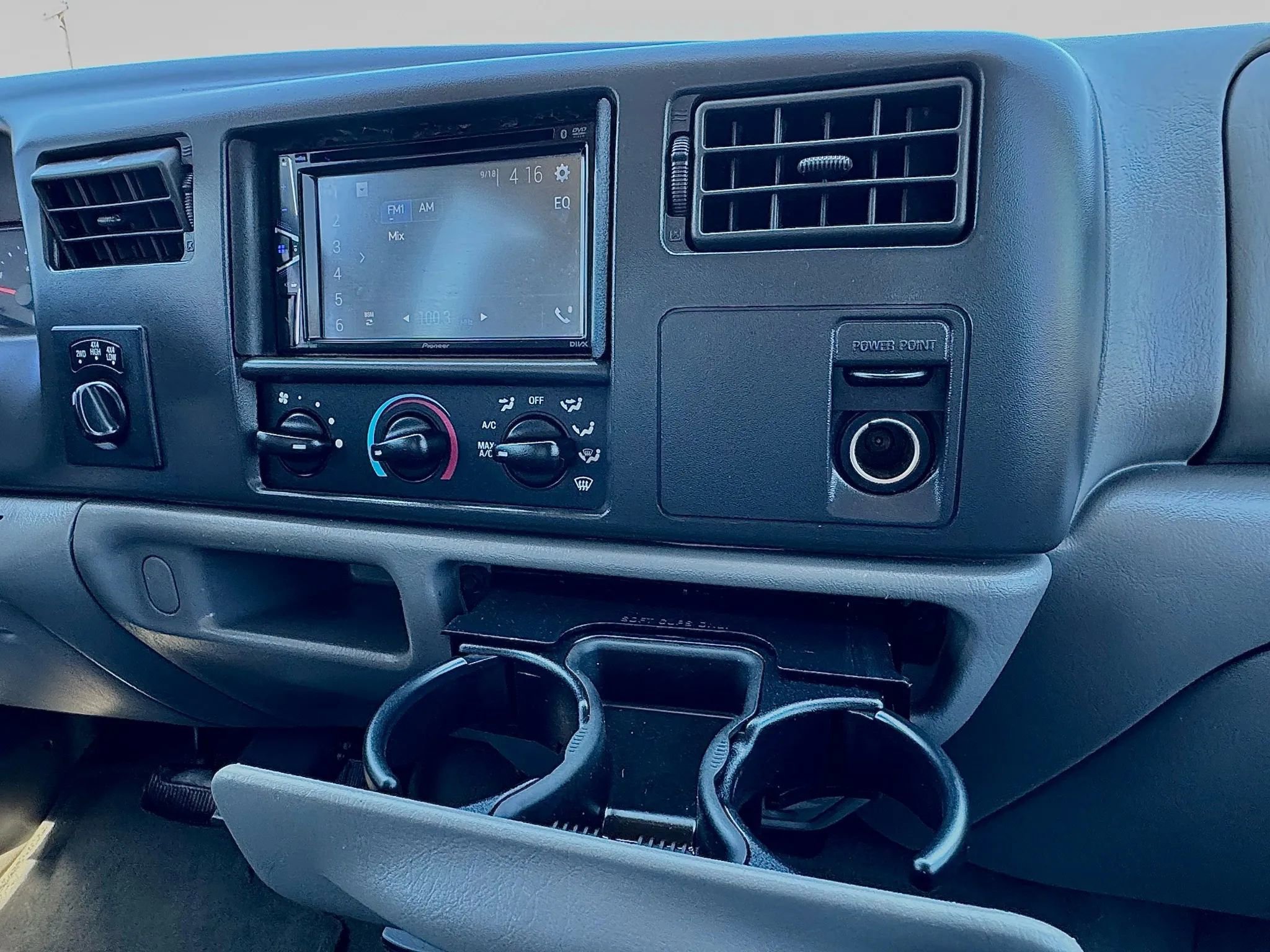 Used 2004 Ford F250 Lariat image 20