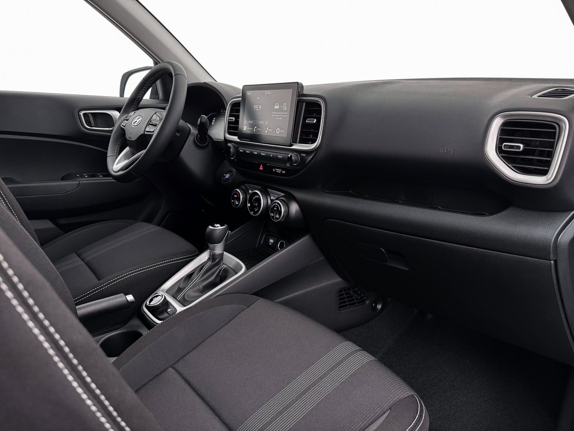 New 2026 Hyundai Venue SEL FWD image 16
