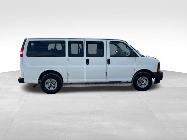 Used 2017 GMC Savana 2500 LS image 6